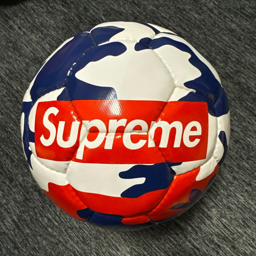 Supreme 迷彩サッカーボール