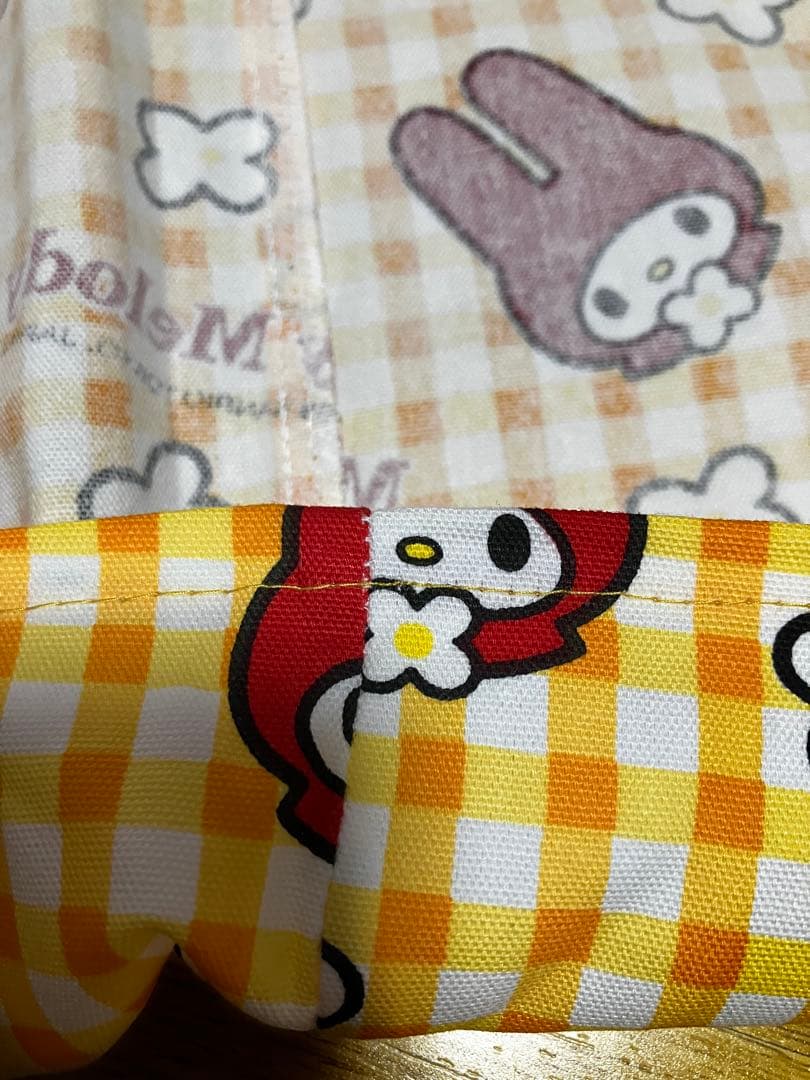 サンリオ　レトロ　マイメロ　赤メロ　生地　布 約195✖️195 位　継ぎ有