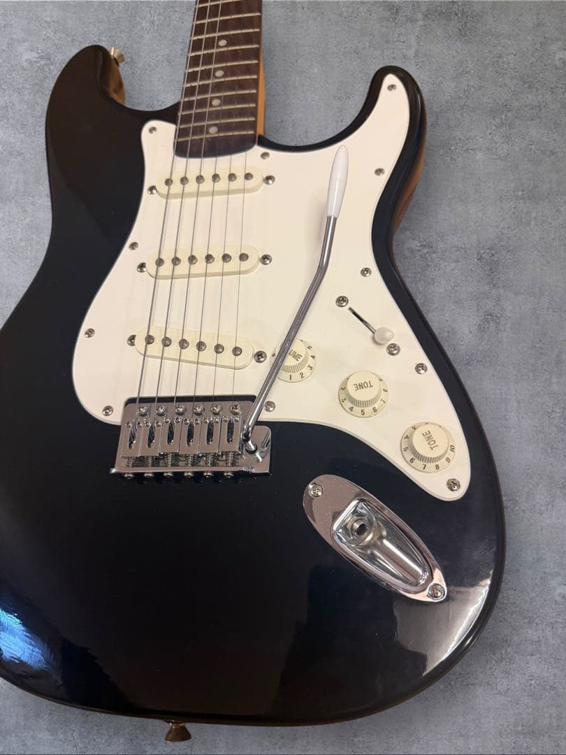 ギター Squier Stratocaster Piggy HU-8300 tuner