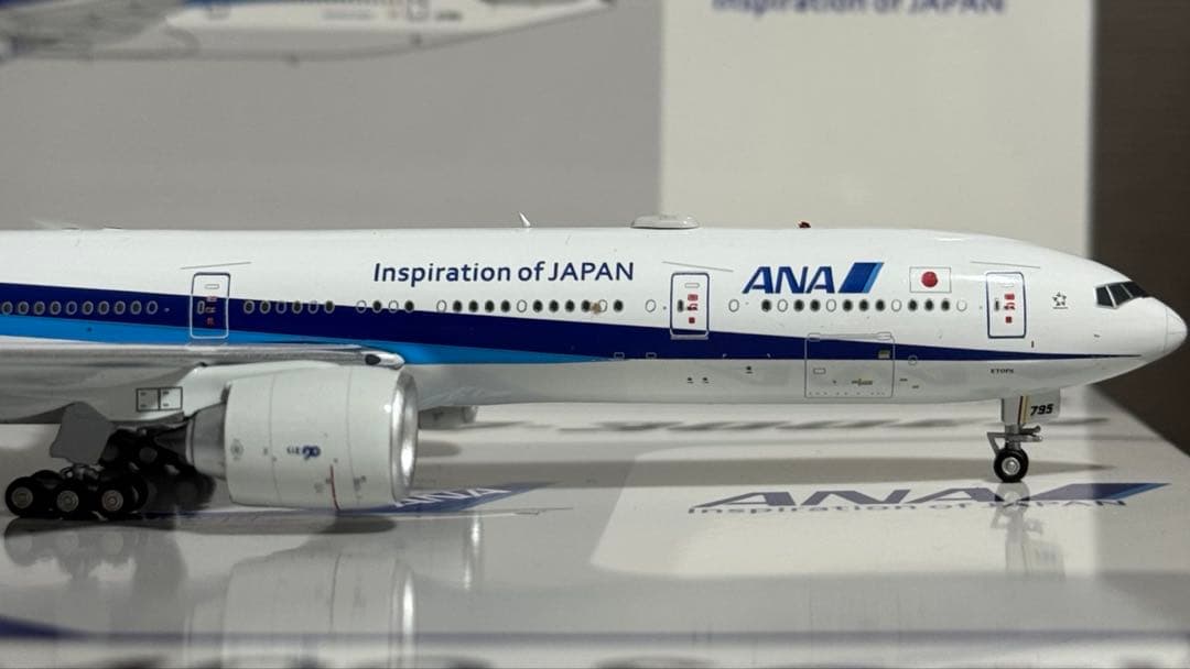 航空機・ヘリコプター Aviation ANA B777-300ER JA795A 1/400
