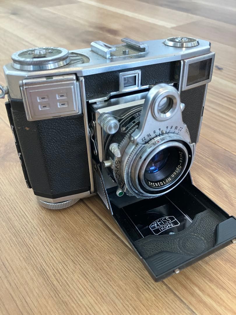 Zeiss Ikon Contessa コンテッサ ヴィンテージ　　ケース付