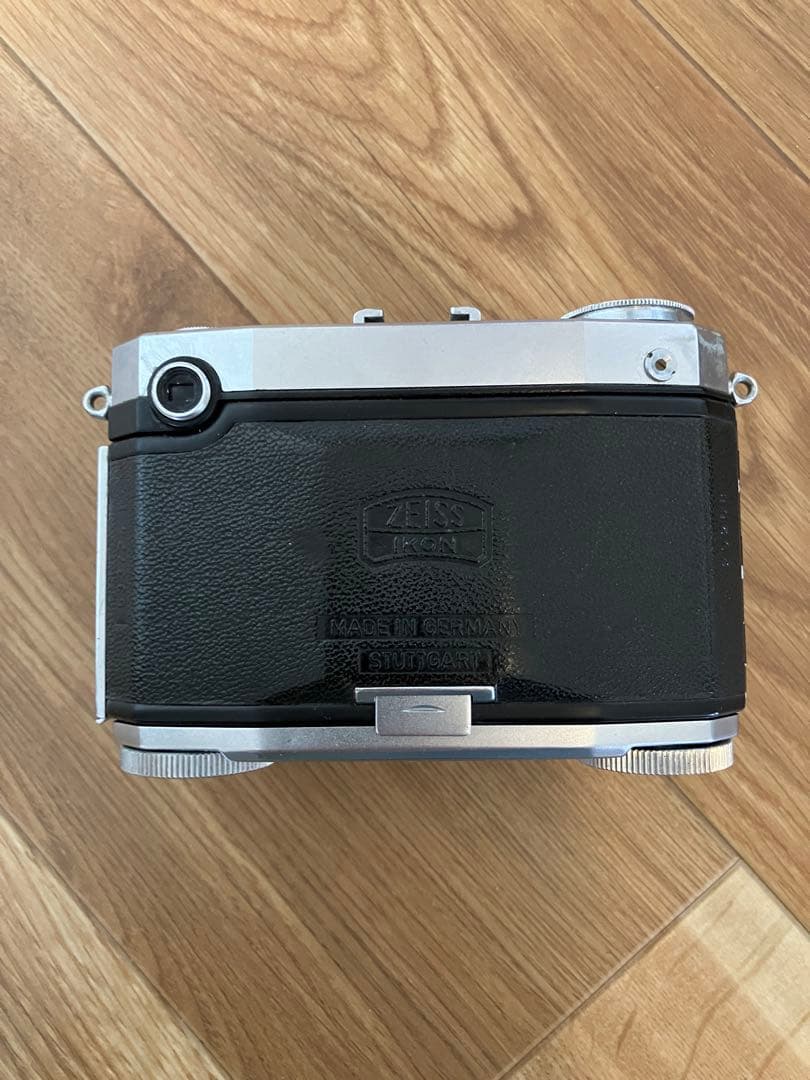 Zeiss Ikon Contessa コンテッサ ヴィンテージ　　ケース付