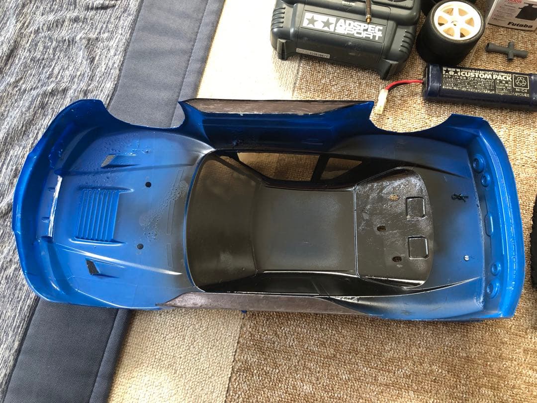 タミヤ　RCカー　1/10 CALSONIC SKYLINE GT-R R34