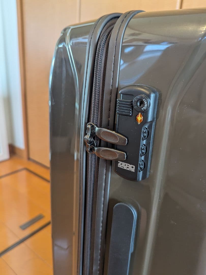 ゼロハリバートン ZERO Air 4輪 ハード トロリー キャリーケース 57