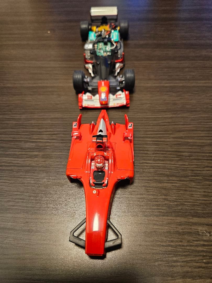 希少 販売終了モデル 京商ミニッツF1 フェラーリ シャーシ&ボディセット