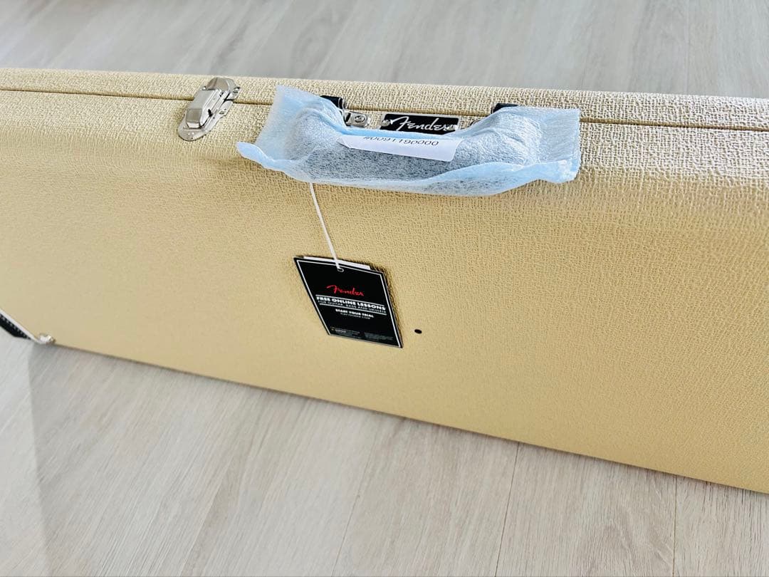 激鳴り個体 75万円相当 1959 Stratocaster ストラップ付