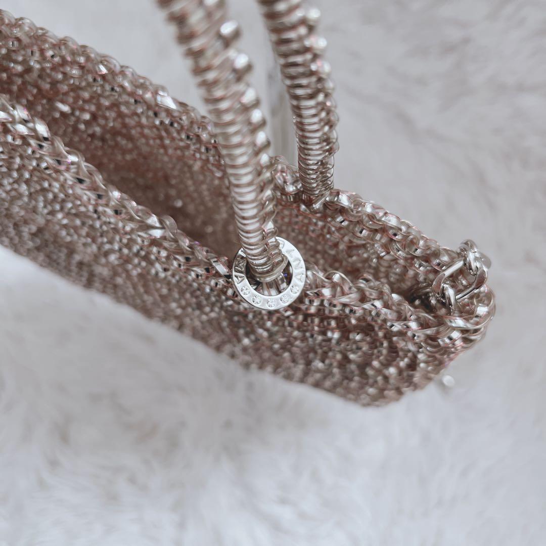 人気色　アンテプリマ　スタンダードスクエアミディアム　チェーン付　ピンクシルバー