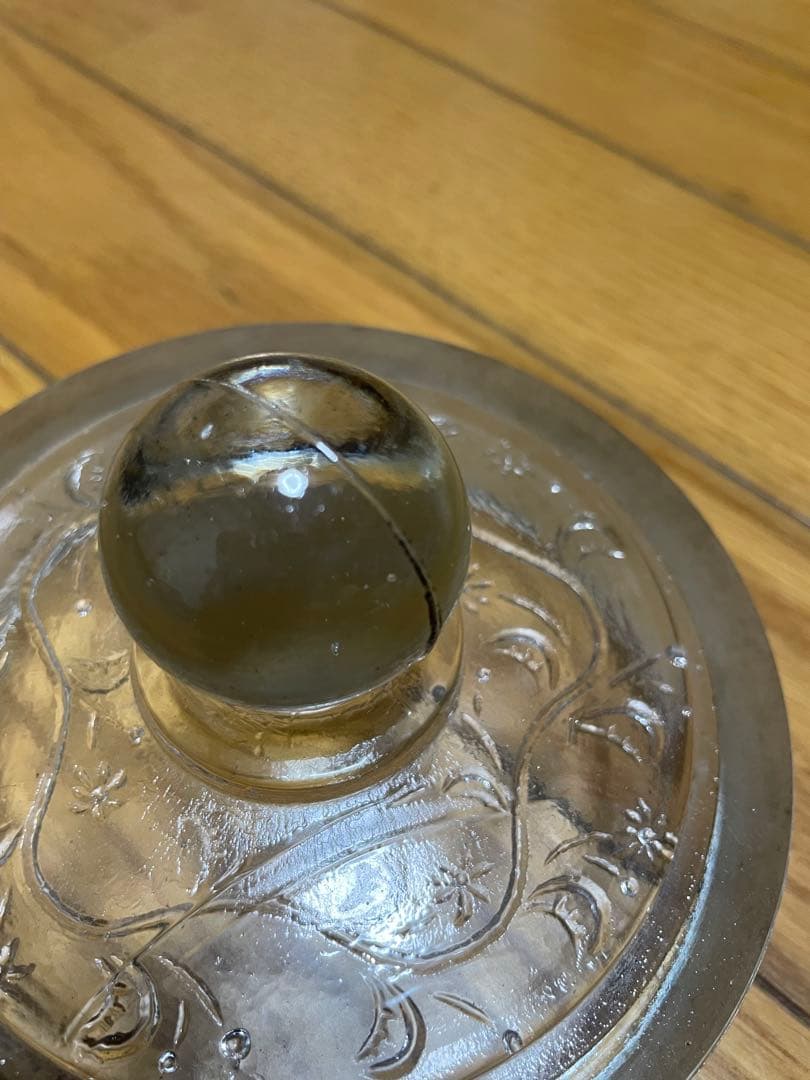 透明ガラス蓋付きウランガラス