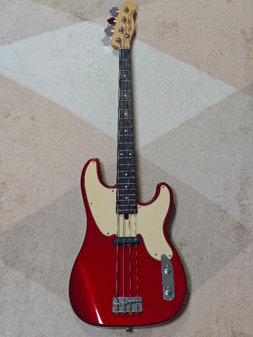 Bacchus OPBタイプ エレキベース ギグバッグ付き