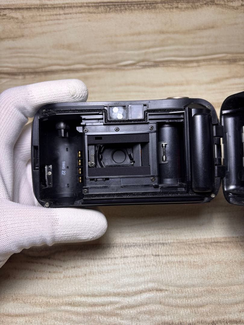 OLYMPUS μ[mju:] ブラック　コンパクトフィルムカメラ