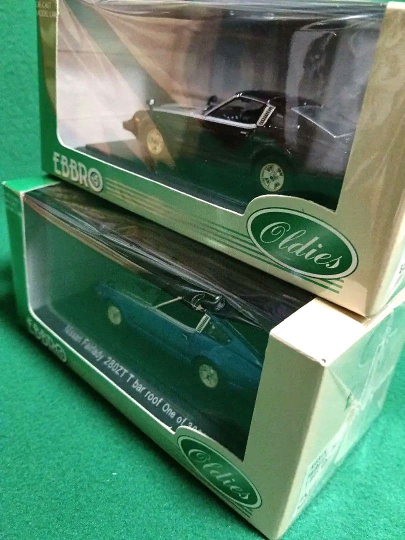 EBBRO Fairlady 280Z Tバールーフマンハッタンカラー2台セット