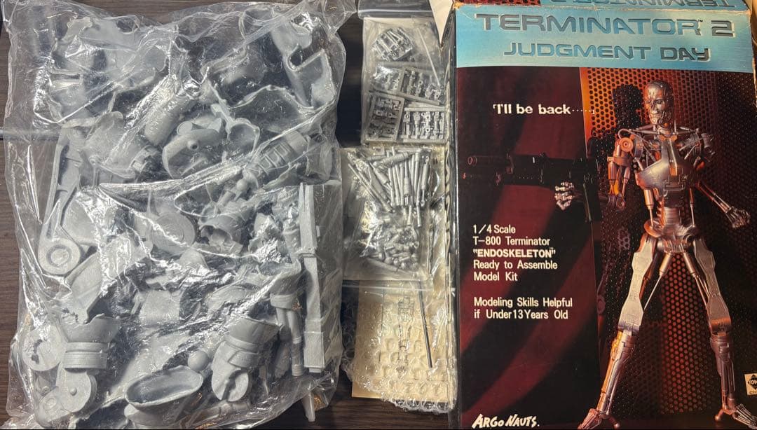 ターミネーター エンドスケルトン アルゴノーツ ガレージキット フィギュア