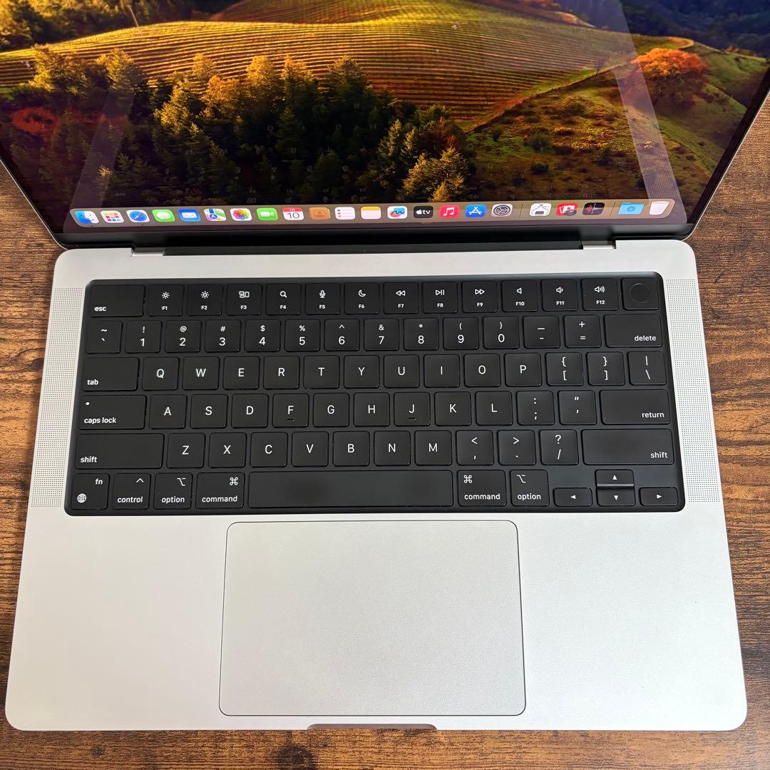 MacBook Pro 14インチ M1 Max メモリ64GB SSD1TB