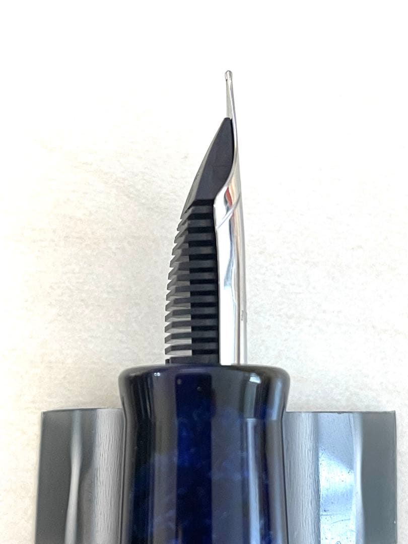 【週末値下中】デルタ万年筆 スパッカナポリ パラッツォ フィロマリーノ<EF字>