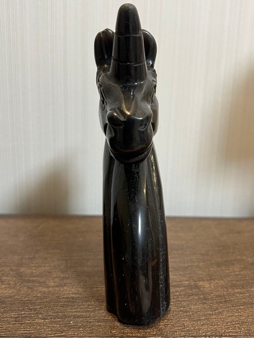 シラーが美しいシルバーオブシディアンのBIGユニコーン