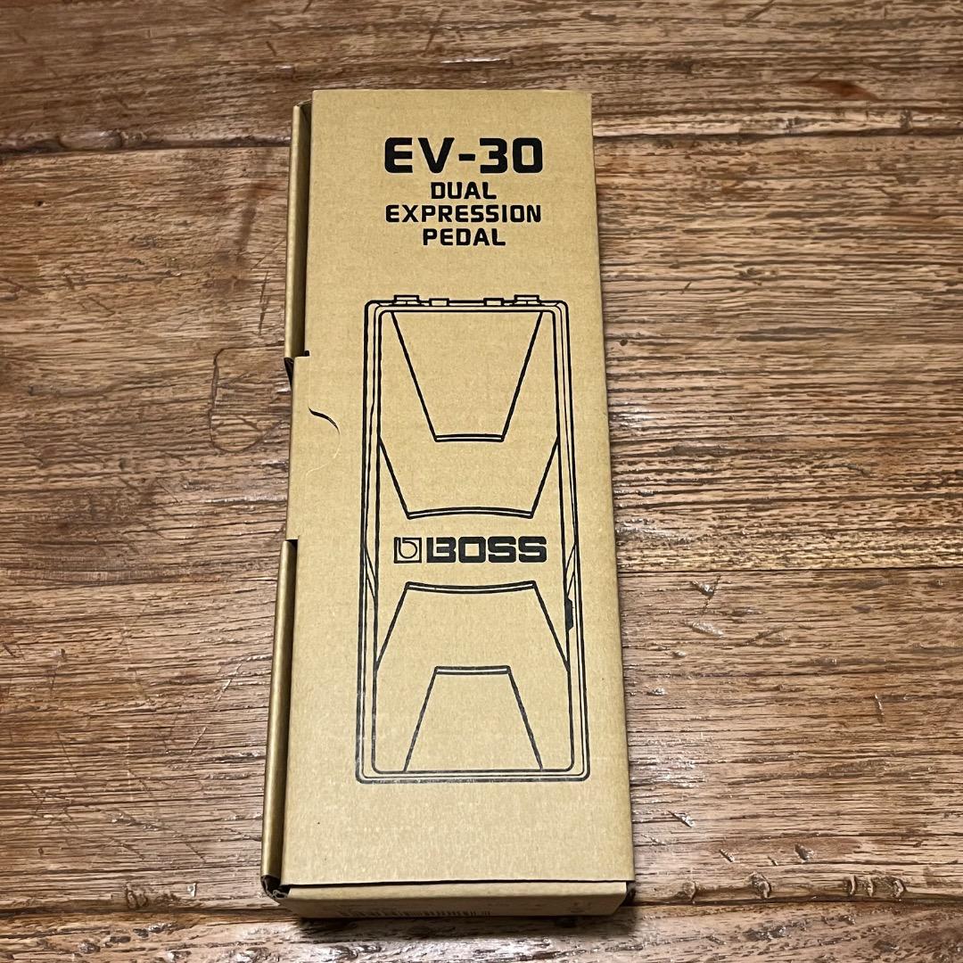 【新品未使用】BOSS EV-30 デュアルエクスプレッションペダル