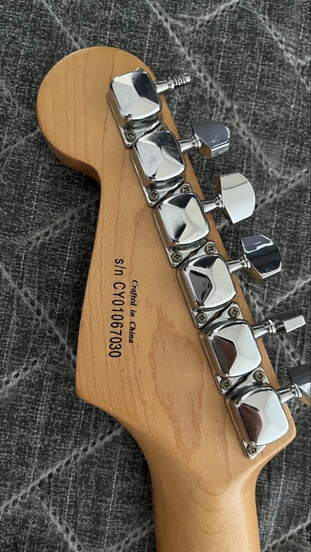 「ジャンク」 squier standard strat