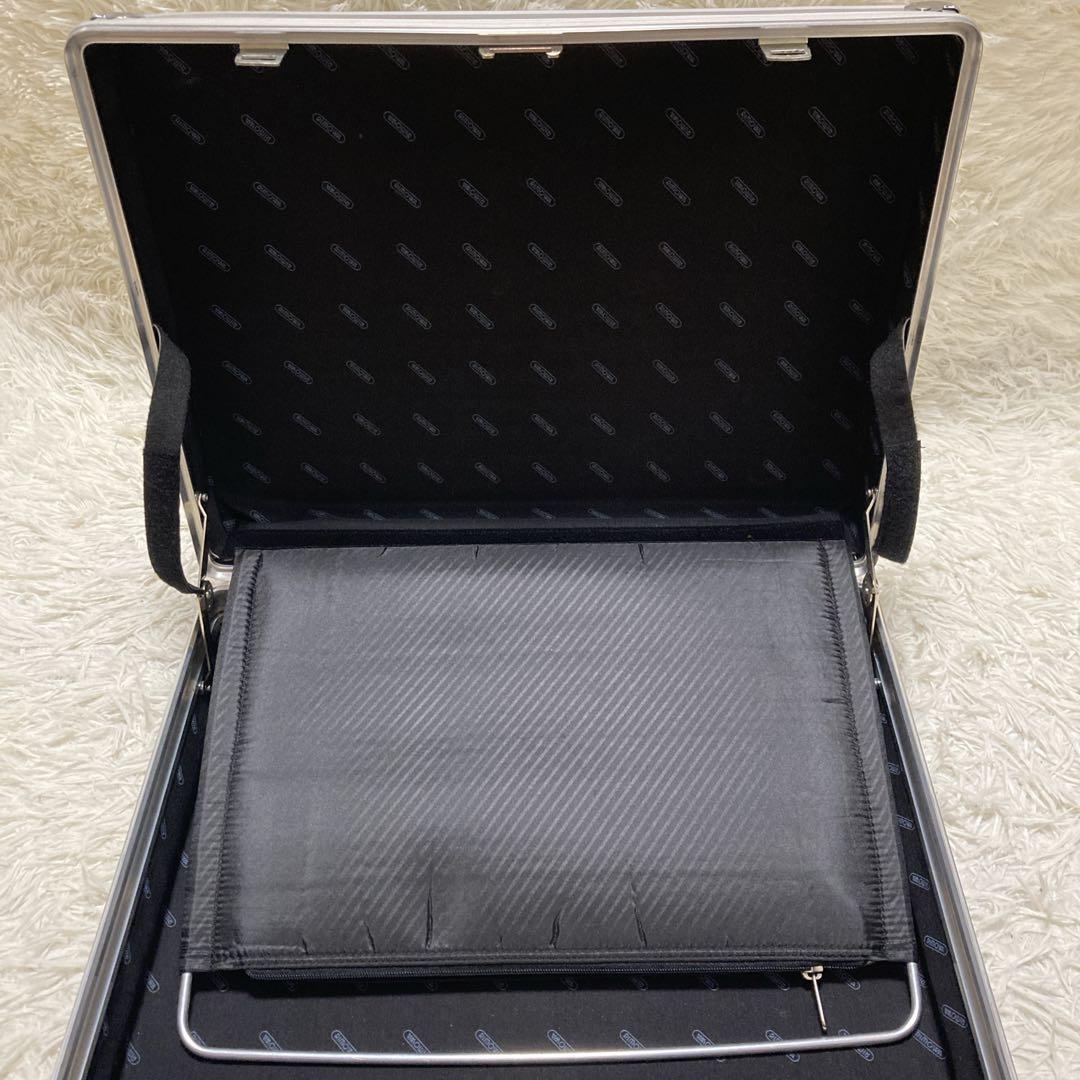 廃盤　RIMOWA アルミニウム　アタッシュケース　ダイヤルロック　旅行バッグ