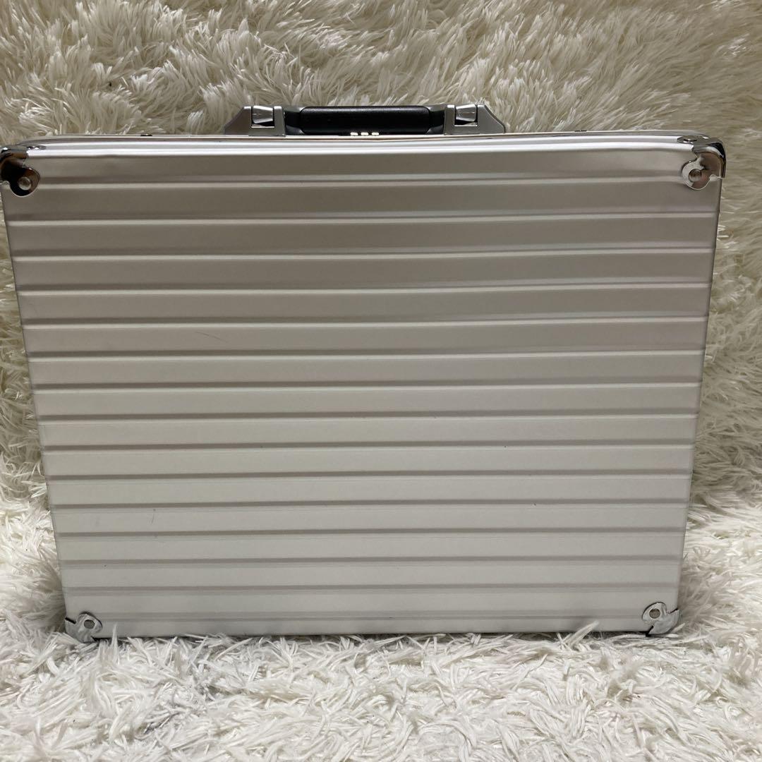 廃盤　RIMOWA アルミニウム　アタッシュケース　ダイヤルロック　旅行バッグ
