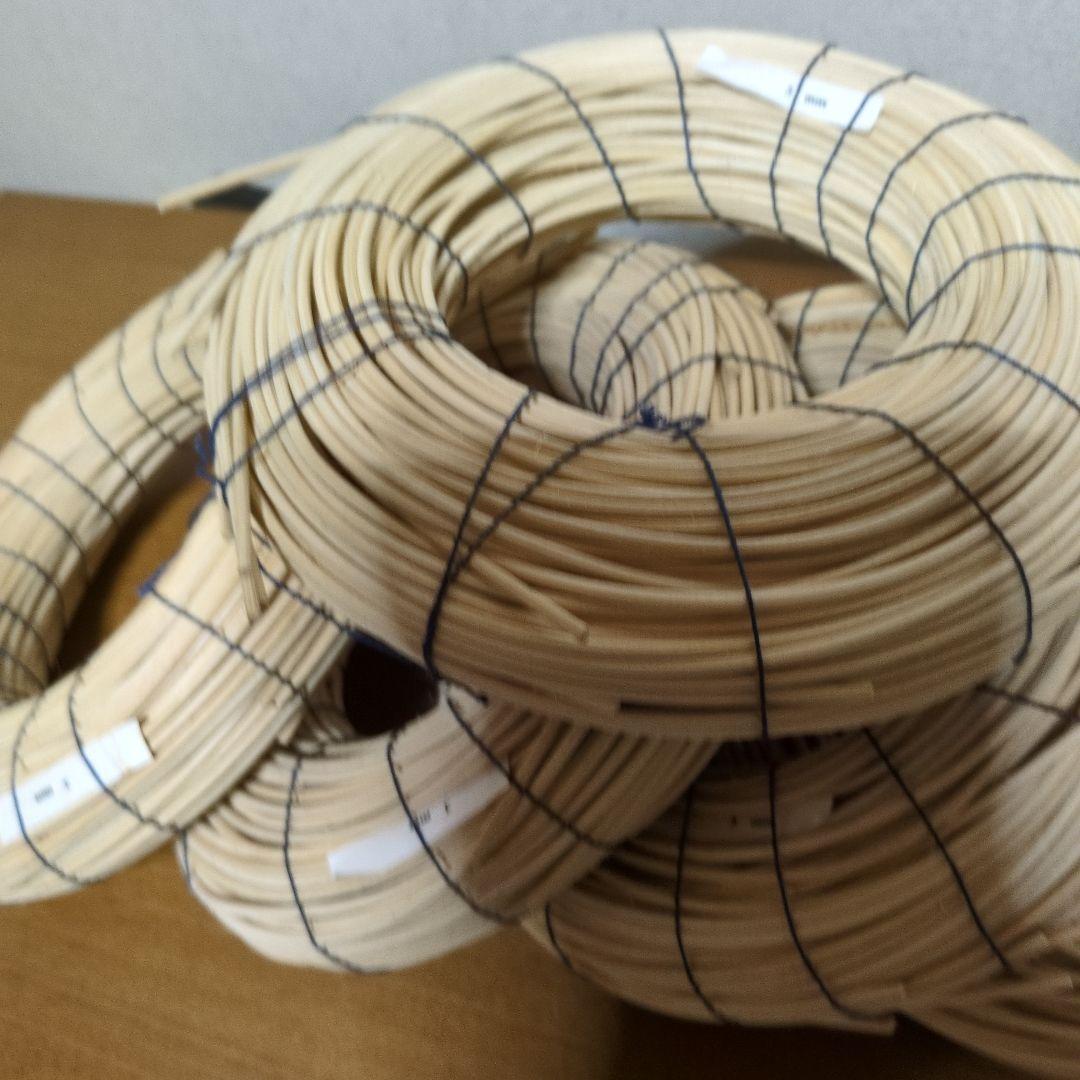 ポポポ籐籠用　籐3mm丸芯 300グラム前後　５巻