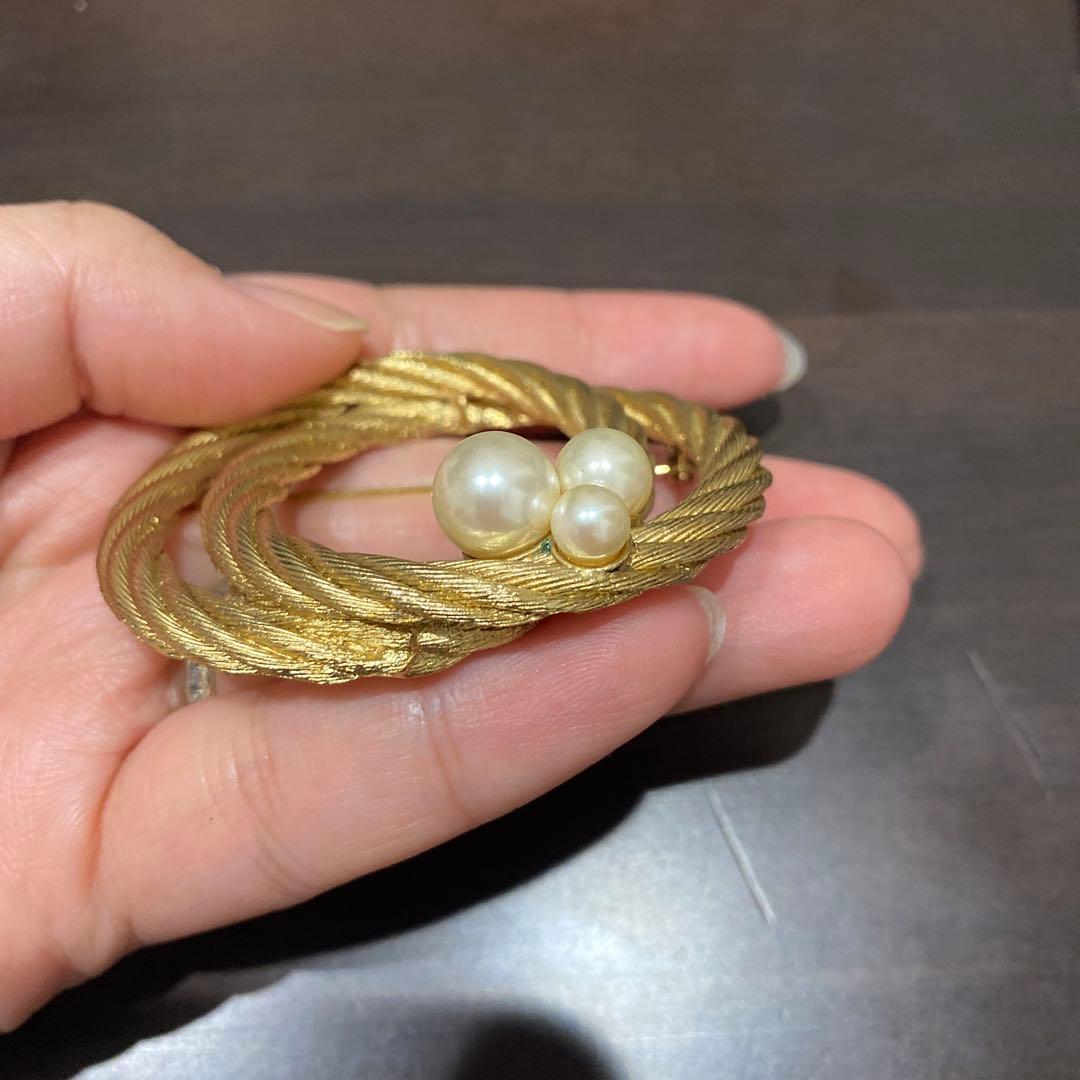 Chr.Diorヴィンテージブローチ　パール