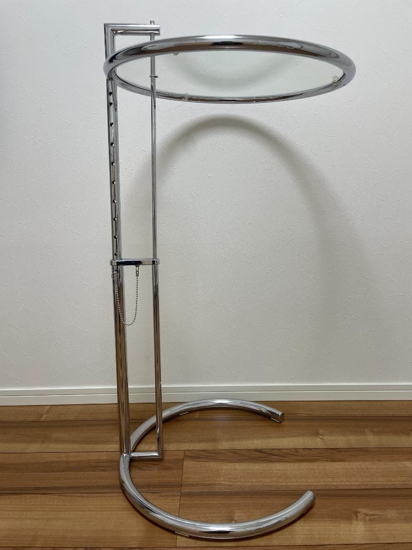 アイリーン・グレイ E1027 サイドテーブル リプロダクト