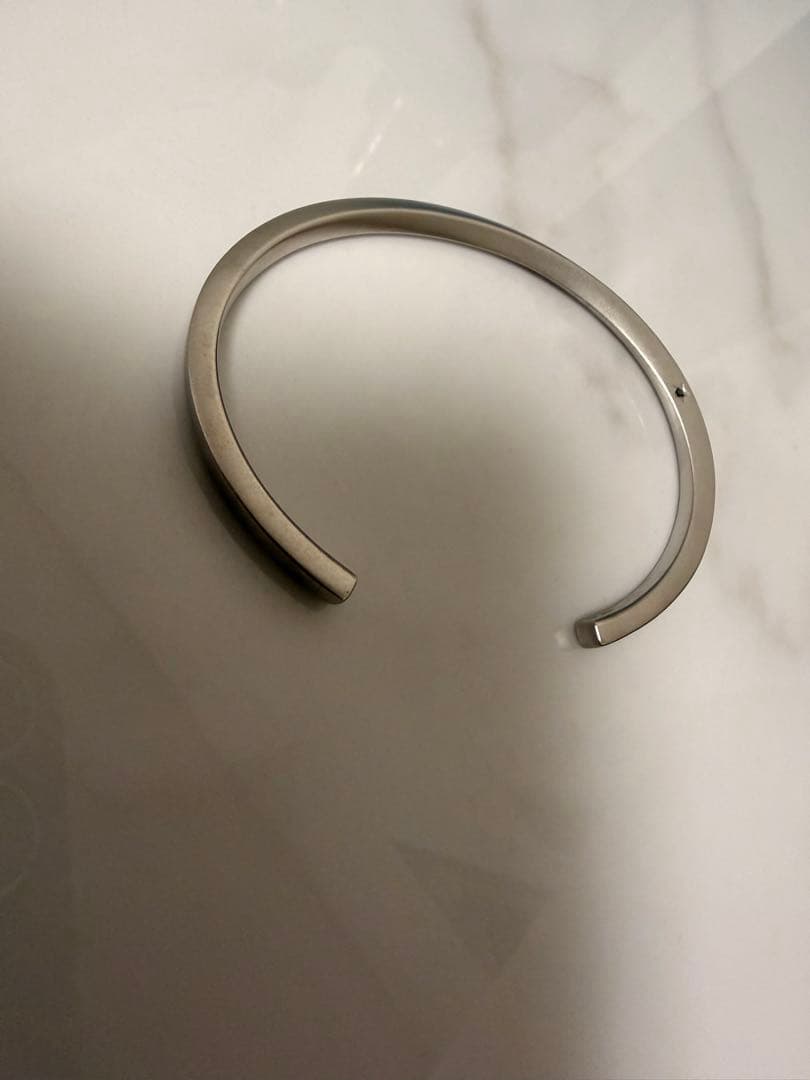 eteシルバー925 オープンバングル ブラックダイヤモンド