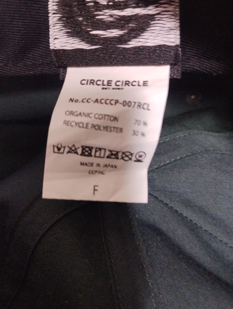 CIRCLE CIRCLE FELT LOGO 6 PANEL CAP　ovy