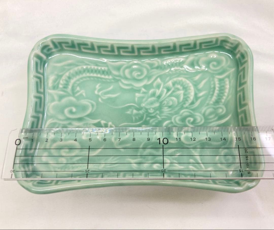 青磁 五陶　陽刻 雲龍　長角皿 5枚セット