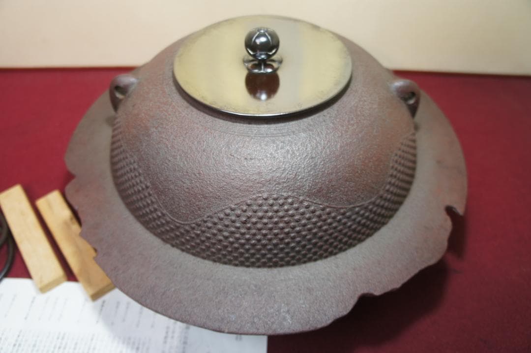 ☆美品 在銘 遠山霰紋 透木釜 透木 釜鐶 桐箱 紙箱送料込み