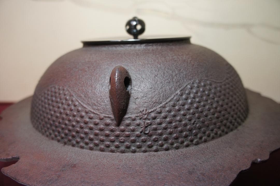 ☆美品 在銘 遠山霰紋 透木釜 透木 釜鐶 桐箱 紙箱送料込み