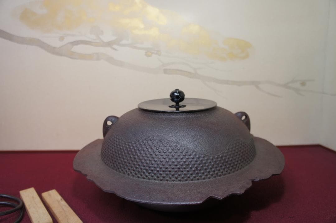 ☆美品 在銘 遠山霰紋 透木釜 透木 釜鐶 桐箱 紙箱送料込み