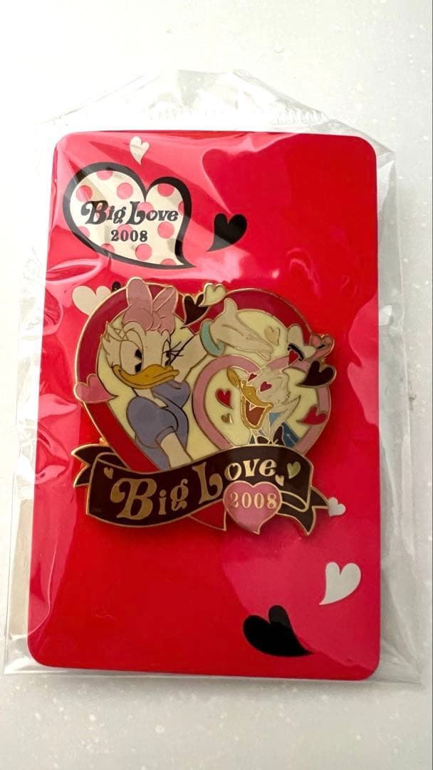 【限定】ディズニー2008バレンタインBigLoveピンバッジ4種セット