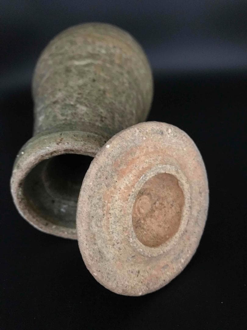 漢時代　緑釉蓋付き瓶　酒器（E-4）