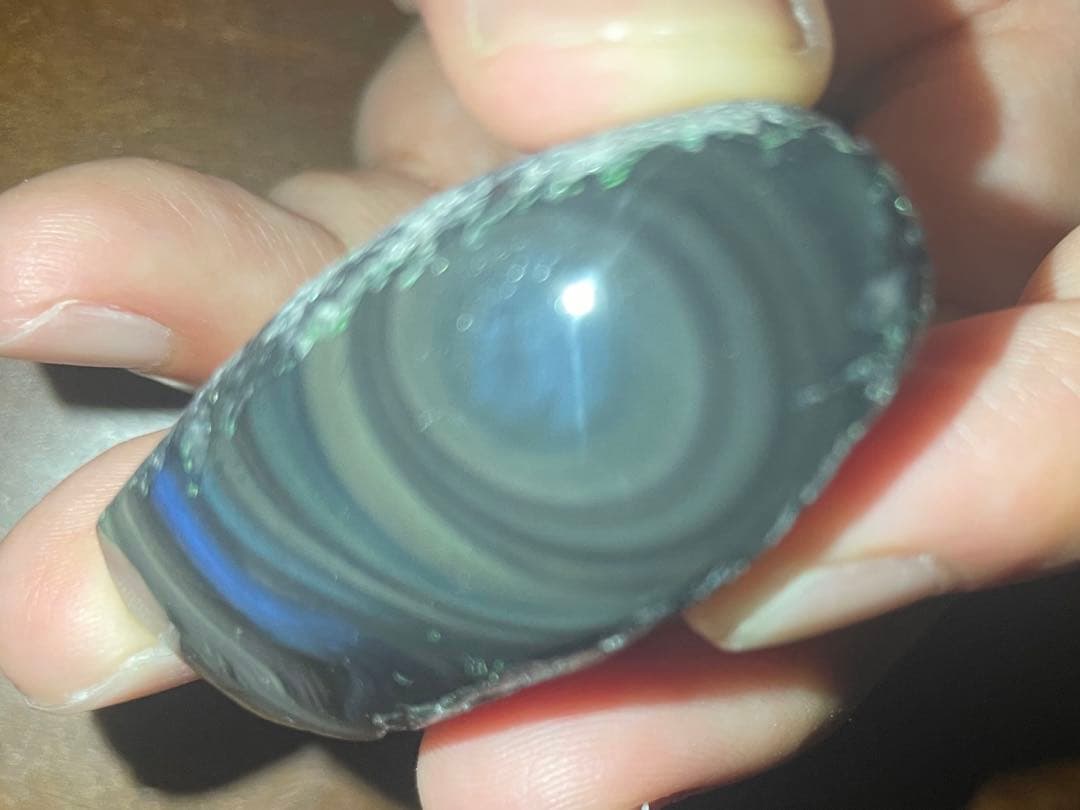 研磨品　十勝石玲瓏　イエロー、グリーン、ブルー、他　レインボーオブシディアン