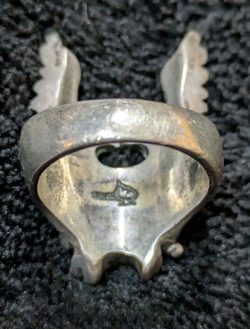 Thirteen Designs ガルウイングスカルリング