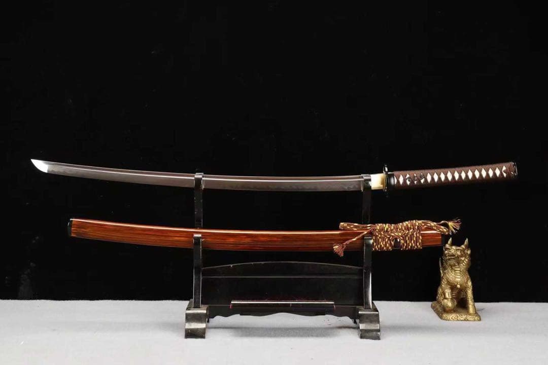 「武一」実木漆塗拵 板目肌流れ入り 鉄地金具