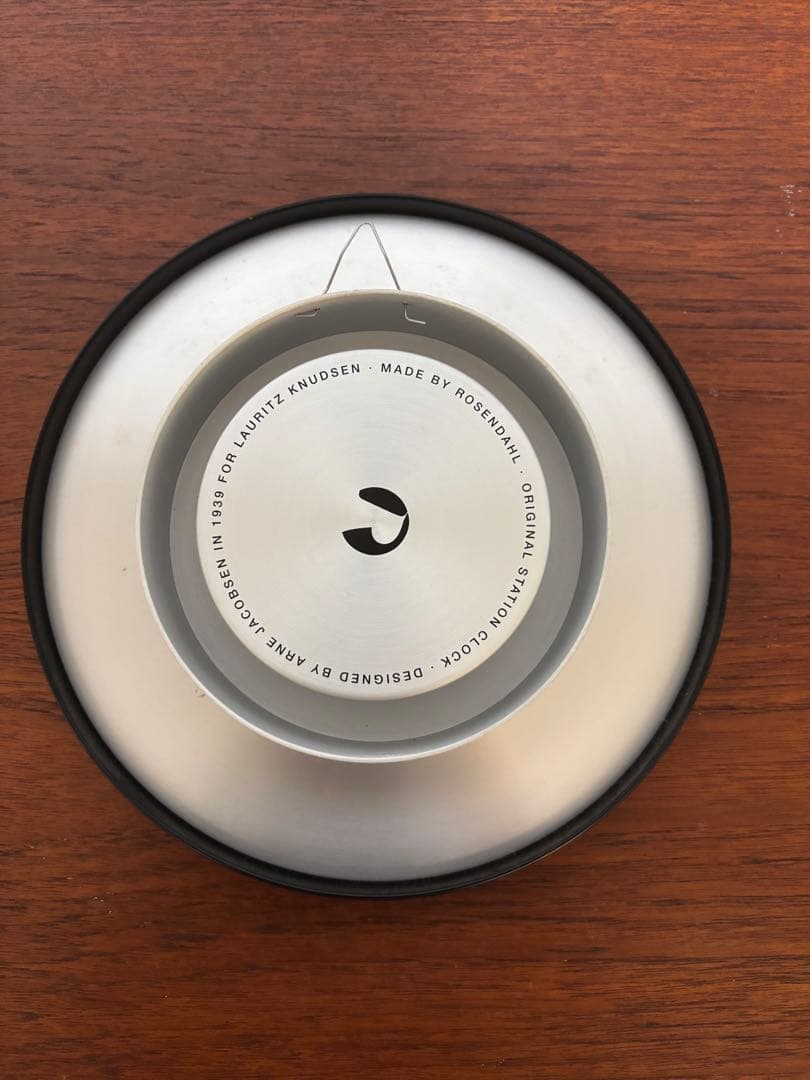 アルネヤコブセン　arne jacobsen 時計