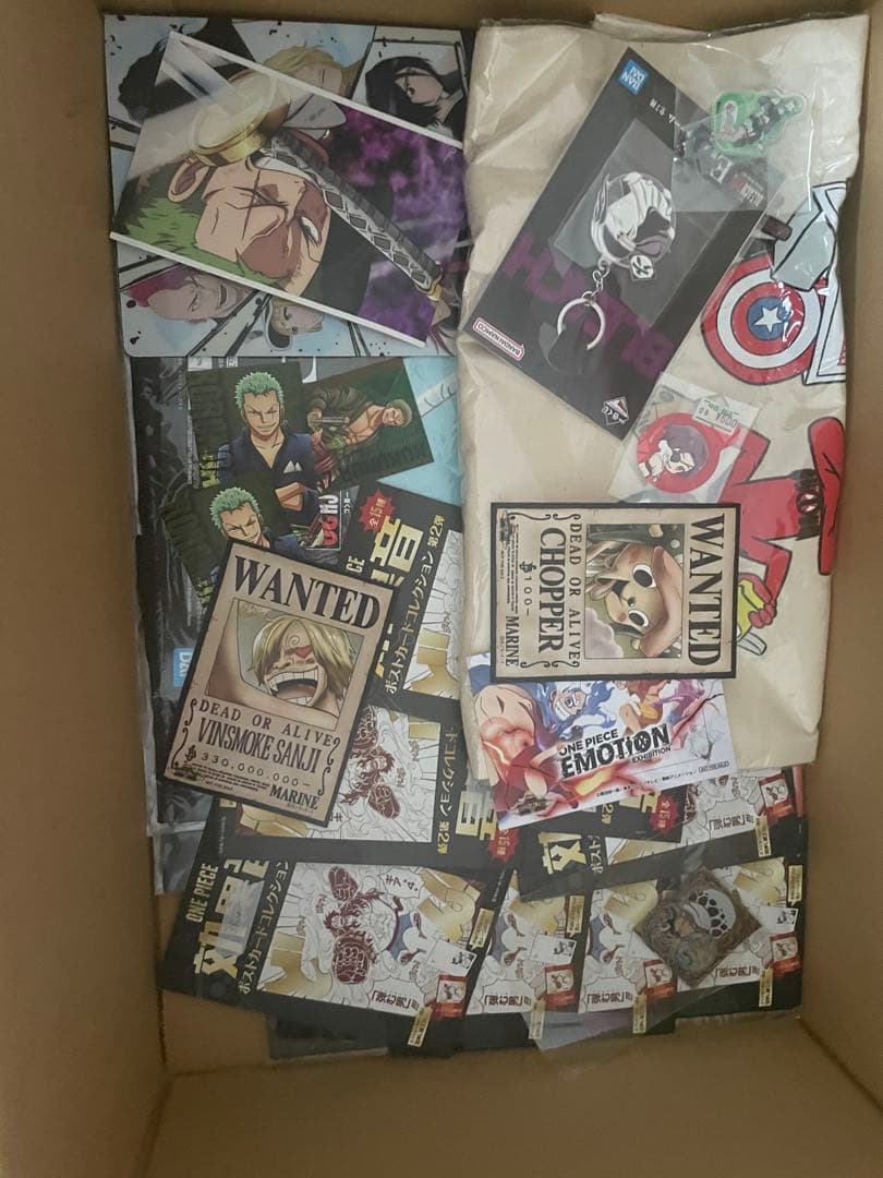 アニメグッズ　大量まとめ売り　120サイズ　500点以上