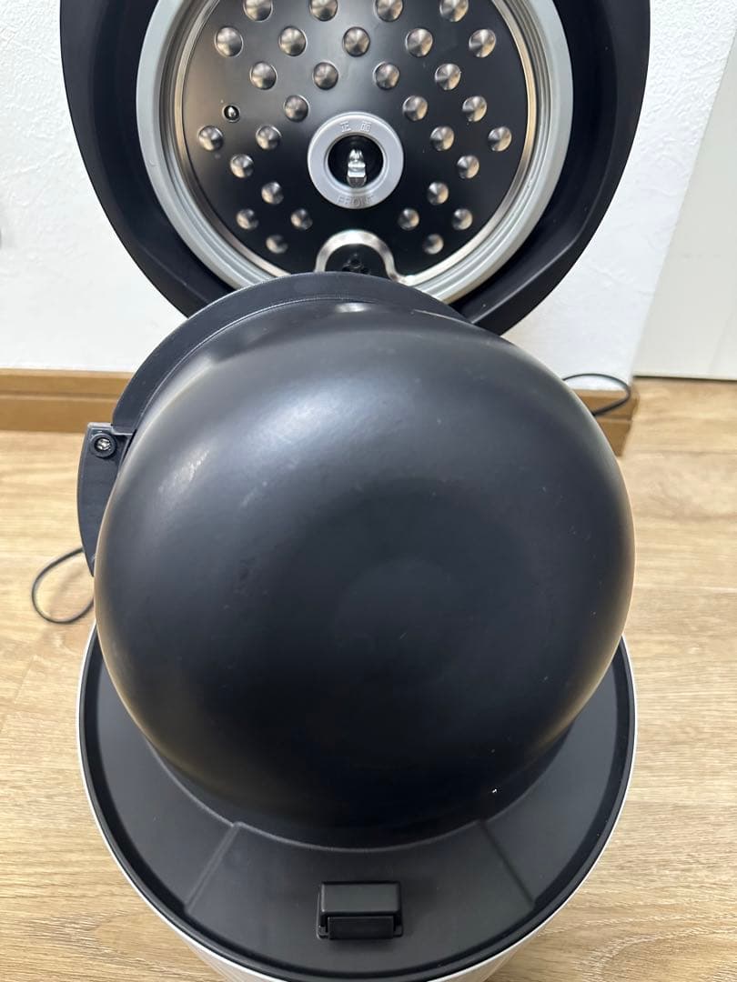 ホットクック KN-HW10E-W 1.0L ヘルシオ