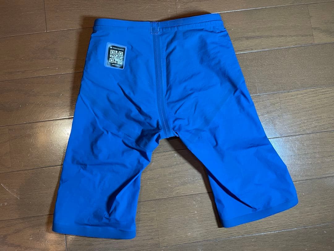 アリーナ高速水着アクアフォースストームSSSサイズ