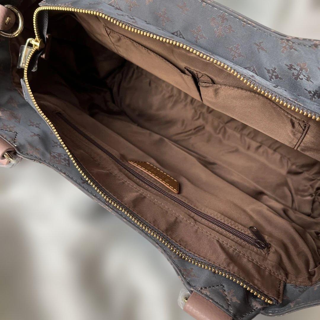 新品未使用russet ピンクグレー バッグ