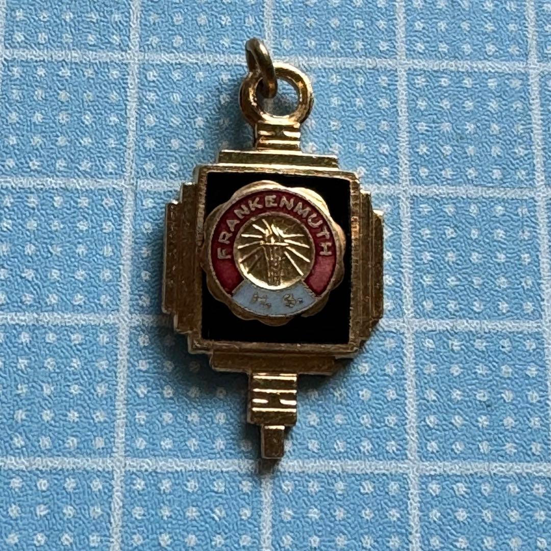 カレッジリング金ゴールド黒ネックレストップ社章ピンズ40sバッジ/バッヂ古着