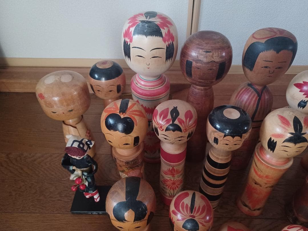 d*4様 こけし類人形　９０個以上　コレクション