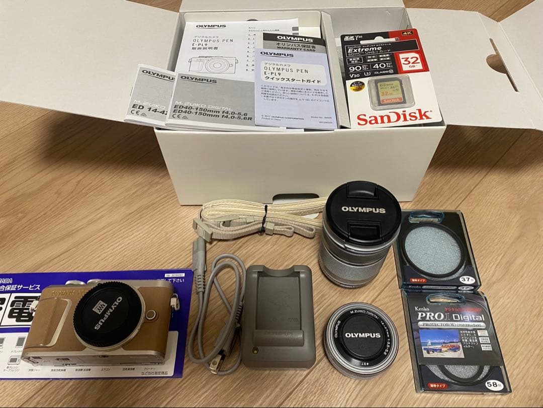 最終値下げ‼️OLYMPUSミラーレス一眼カメラ E−PL9 ダブルズームキット