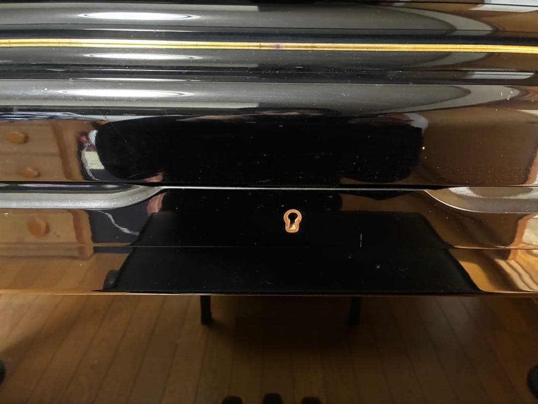 YAMAHA アップライトピアノ 黒 椅子付き