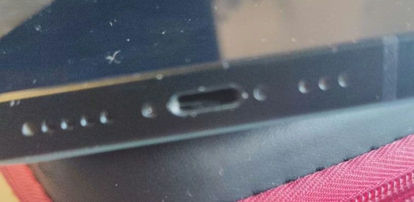 Apple iPhone14 本体 透明ケース付き128GB SIMフリー