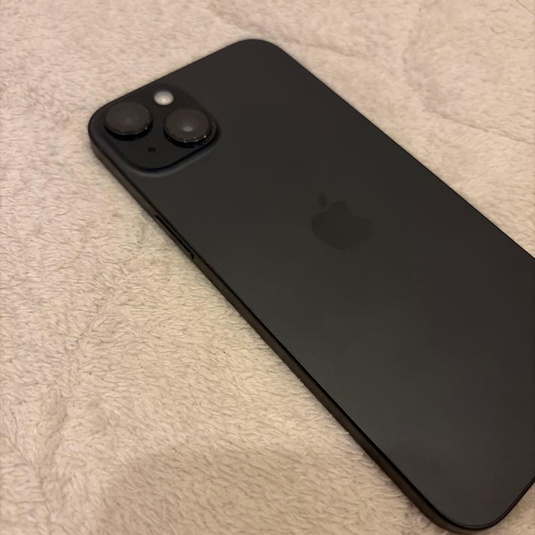 s*様 【美品】iPhone15plus ブラック 本体128GB SIMフリー