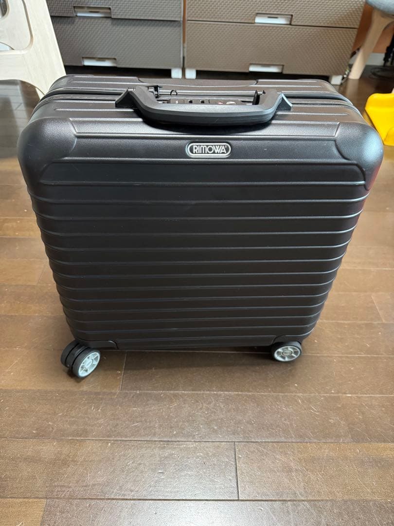 リモワRIMOWA★サルサ ビジネストローリー 4輪