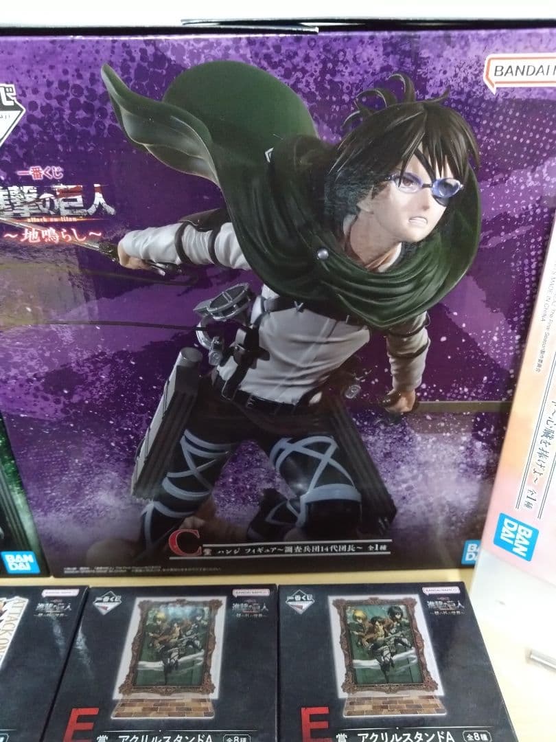 進撃の巨人一番くじ地鳴らし（未使用未開封）リヴァイハンジフィギュアアクリルボード